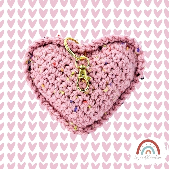 New! Handmade Crochet Light Blush Pink Speckled Heart Keychain Bag Charm - Picture 1 of 9